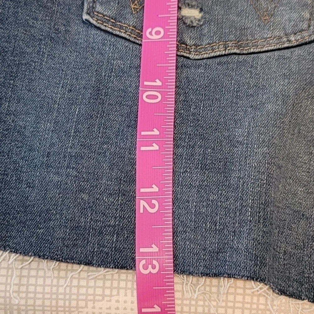 Wrangler High Rise Vintage Distressed Shorts